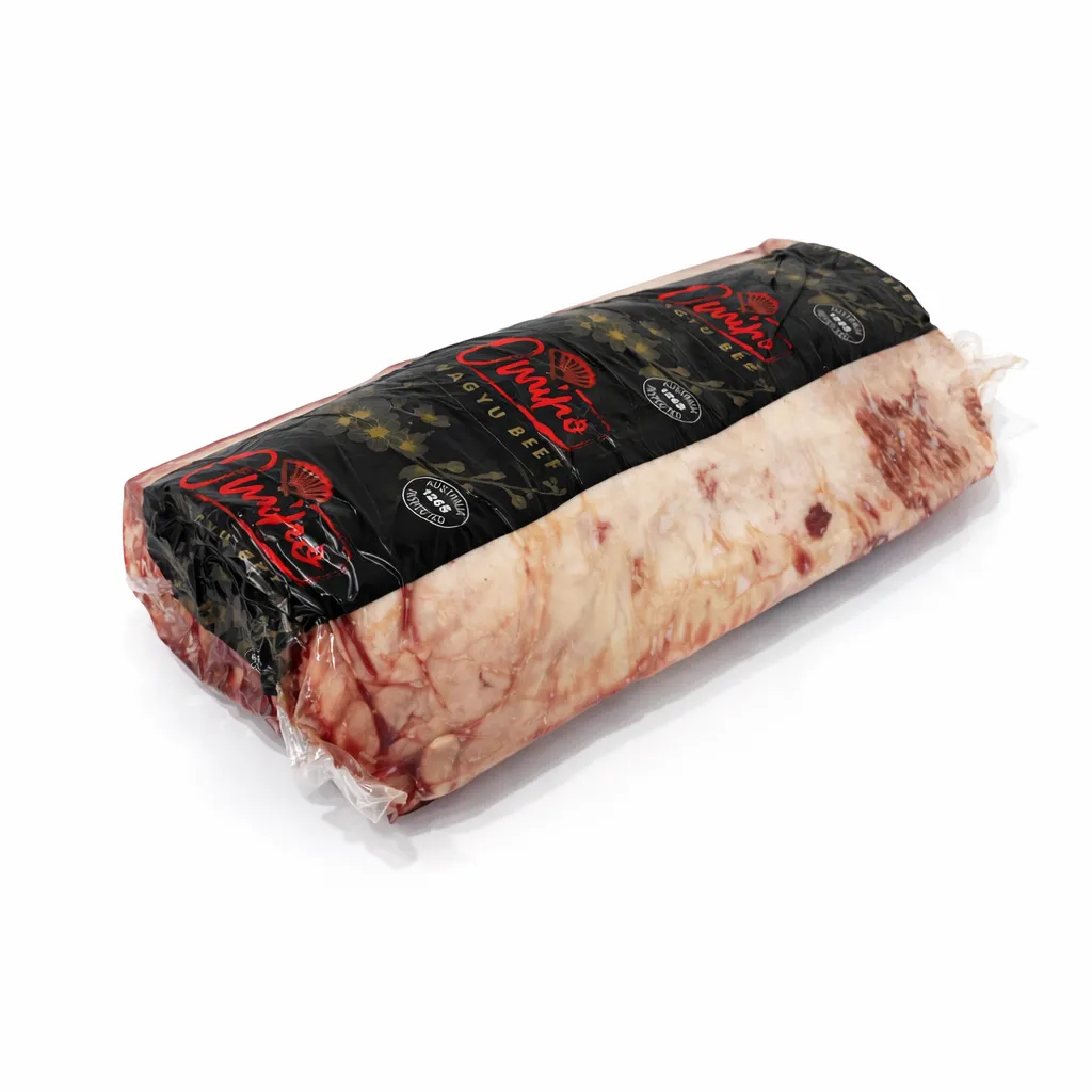 [CBA039-640] Omino Australian Wagyu Striploin MB6-7 Full Block (6.4kg)