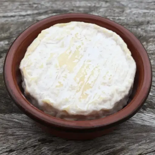 [CH002] Saint Marcelin Cheese in Tray